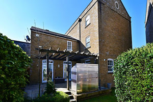 Photo 15- click for photo gallery